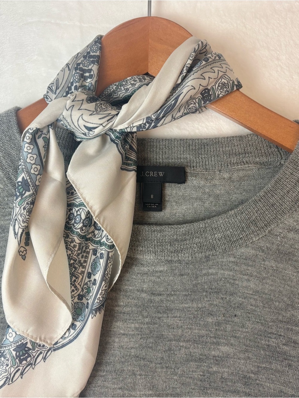 100% Merino Wool Sweater | J. Crew | Women’s Small
